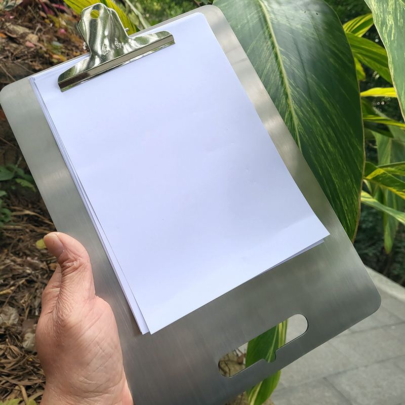 Thick Titanium Alloy Cutting B - огляд і ціна Camp Cutting Board