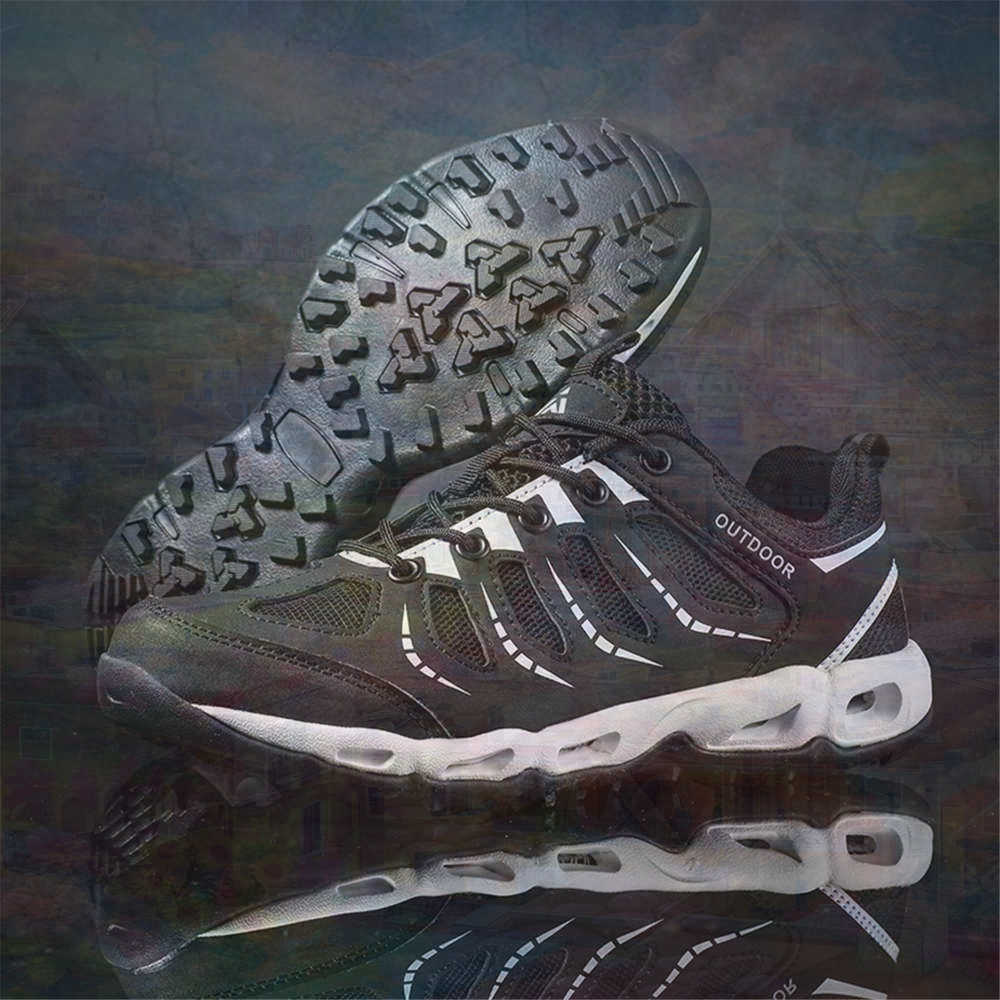 Sumer Round Tip Silver Sneaker - огляд і ціна Camp Cutting Board